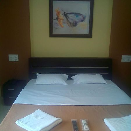 Kankavali Neelisha River Front Inn מראה חיצוני תמונה