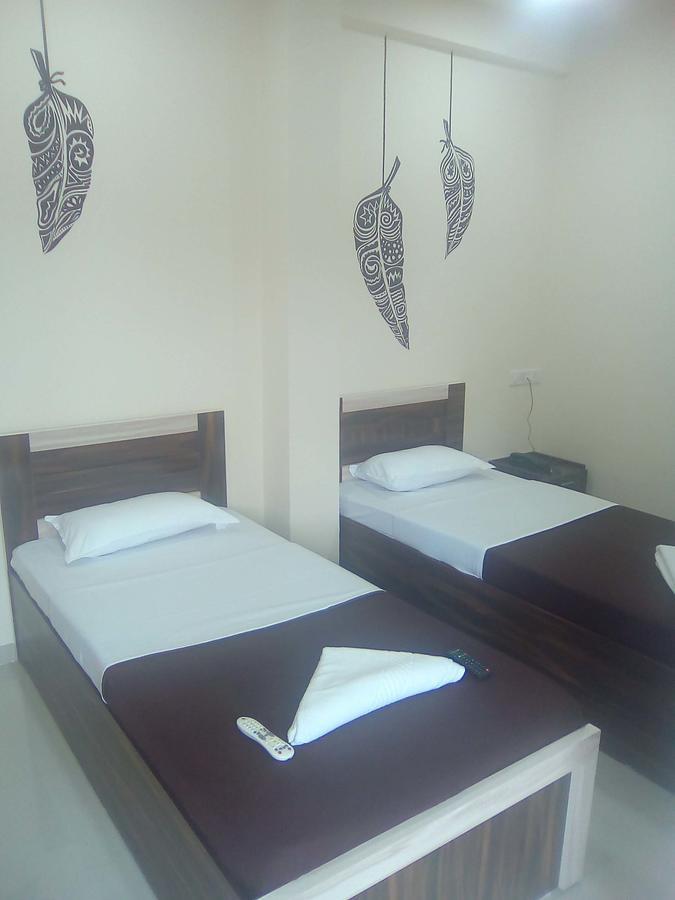 Kankavali Neelisha River Front Inn מראה חיצוני תמונה