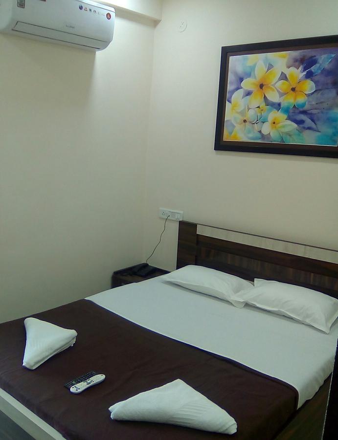Kankavali Neelisha River Front Inn מראה חיצוני תמונה
